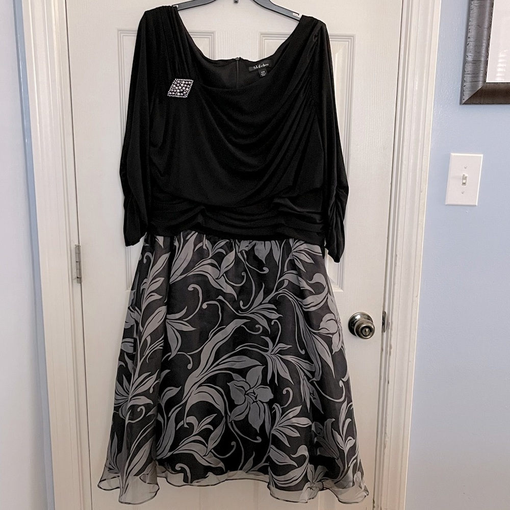 SL Fashions Dress Size 20W